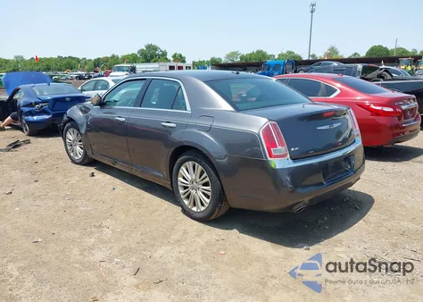 2013 Chrysler 300C from USA, damaged, VIN 2C3CCAKT6DH744998